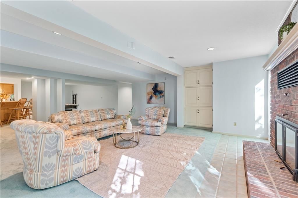 1031 NW Cedarcreek Lane — photo 32