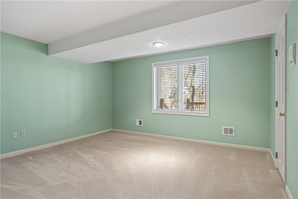 1031 NW Cedarcreek Lane — photo 38