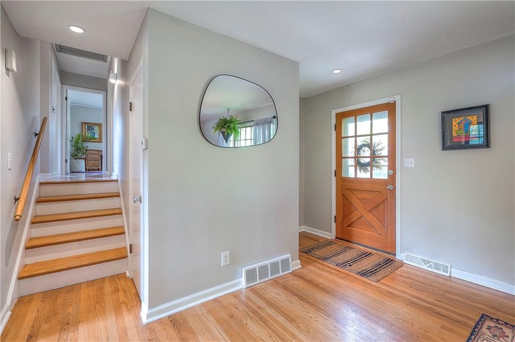 7813 Aberdeen Street — photo 5