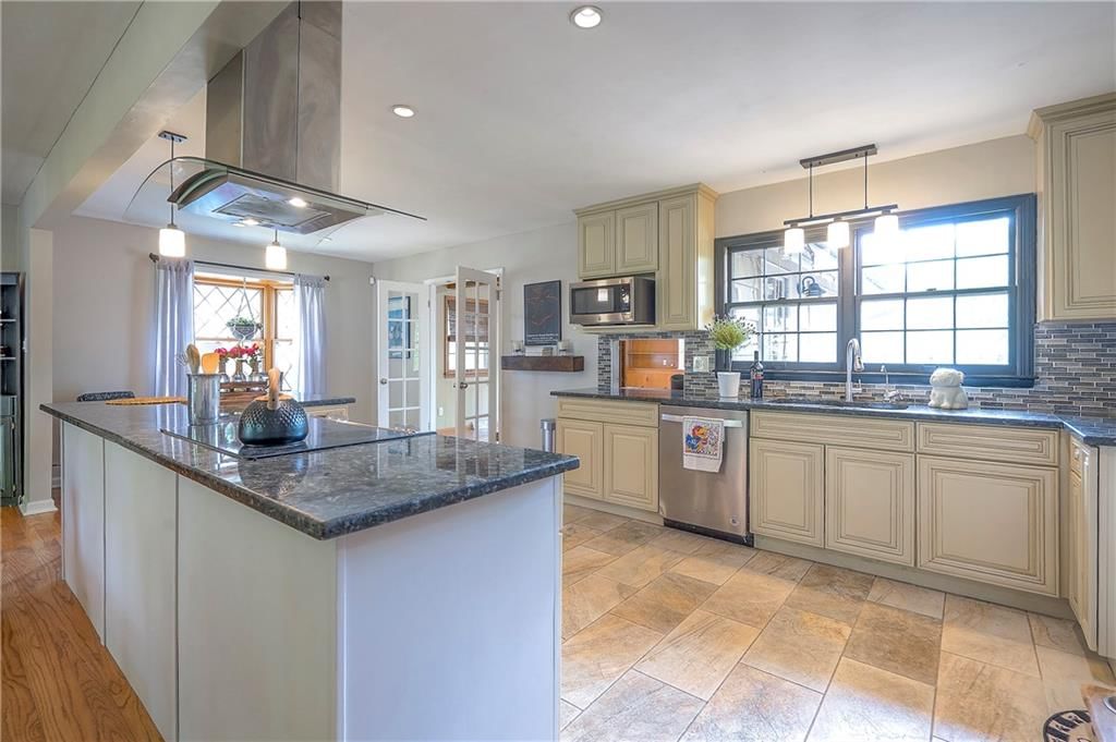 7813 Aberdeen Street — photo 12