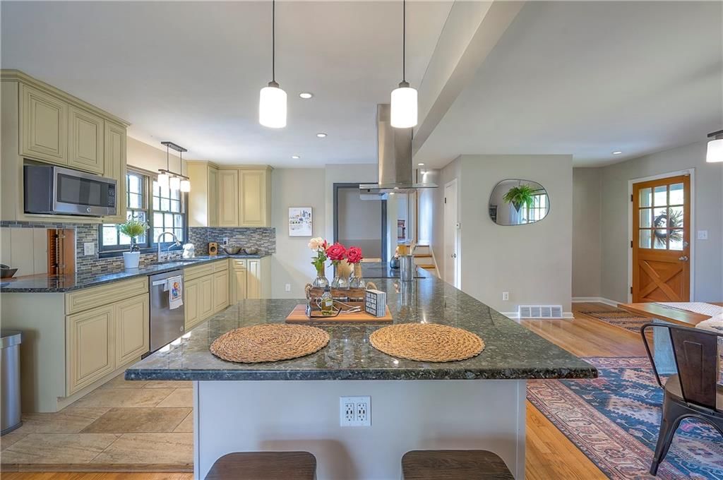 7813 Aberdeen Street — photo 23