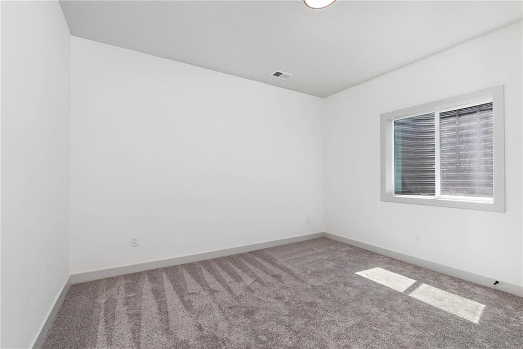 Photo 31 of 58 - 15473 W 171st Place