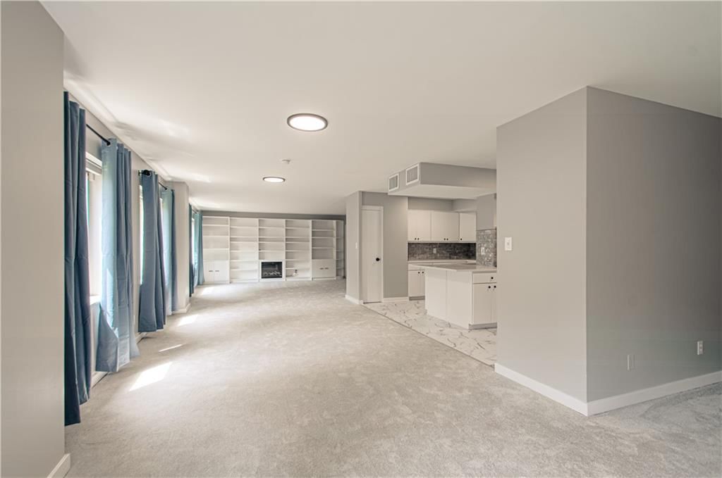 4550 Warwick Boulevard — photo 28