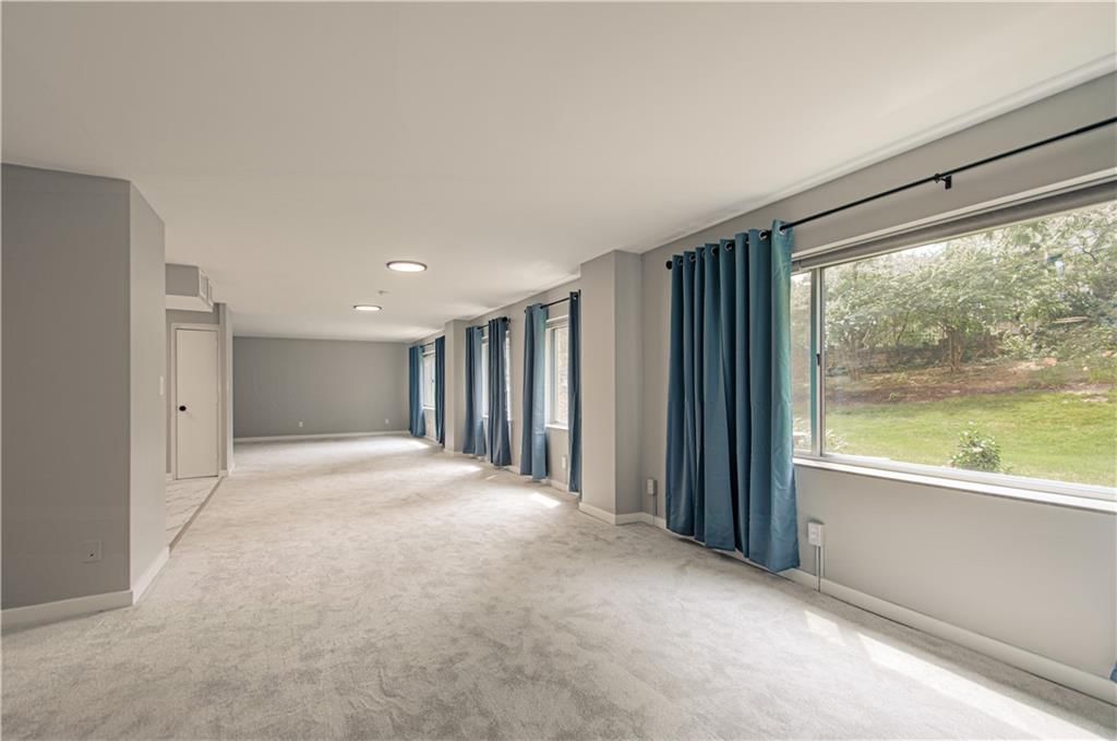 4550 Warwick Boulevard — photo 33