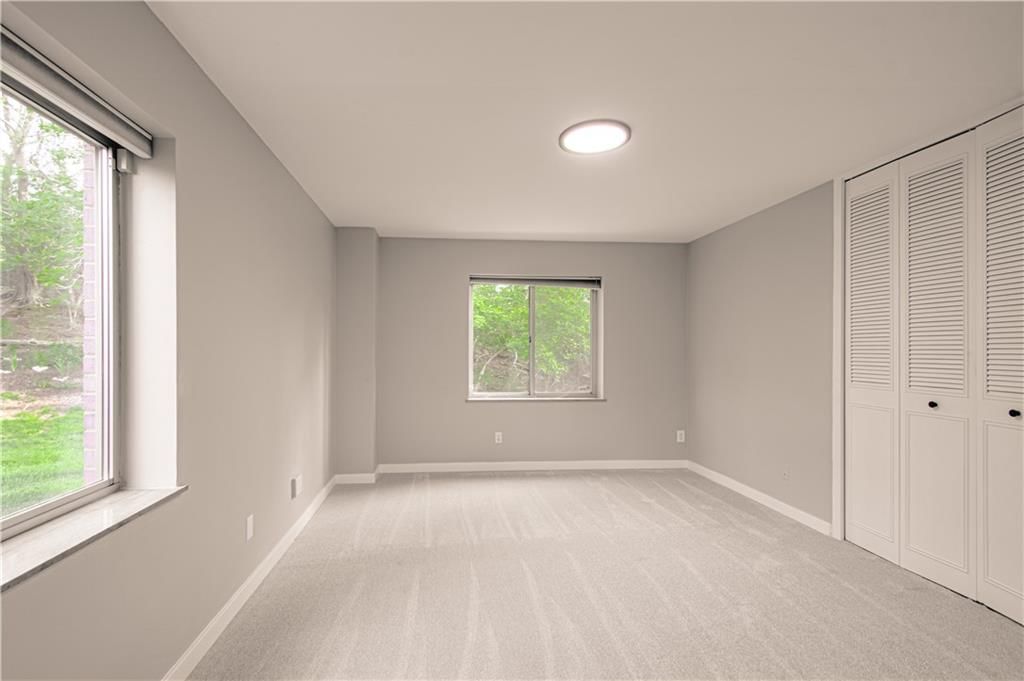 4550 Warwick Boulevard — photo 46