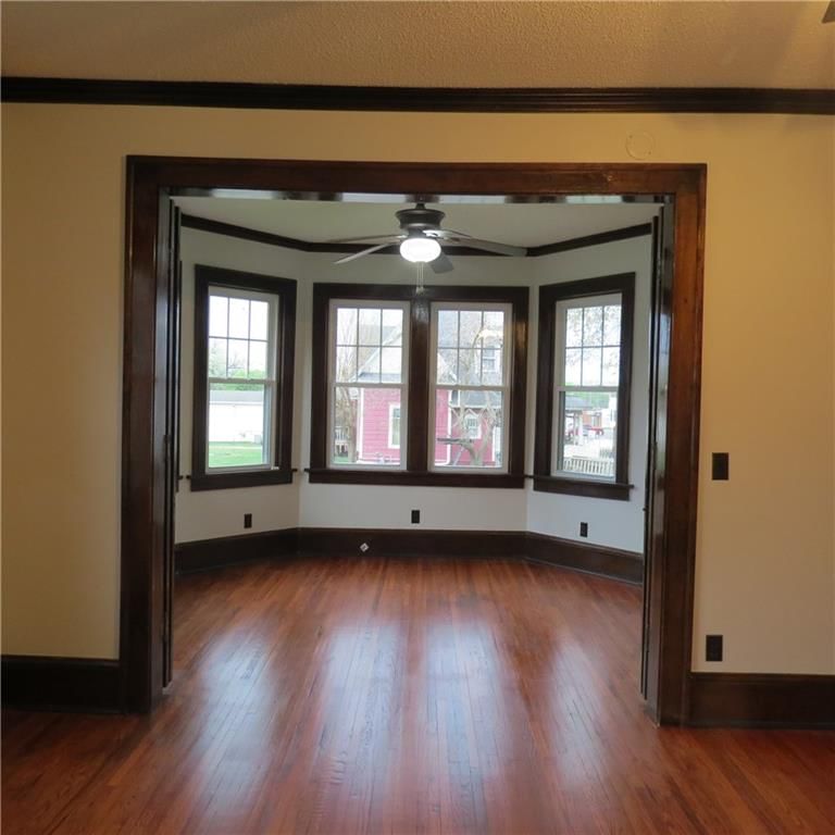 101 E 3rd Street — photo 8