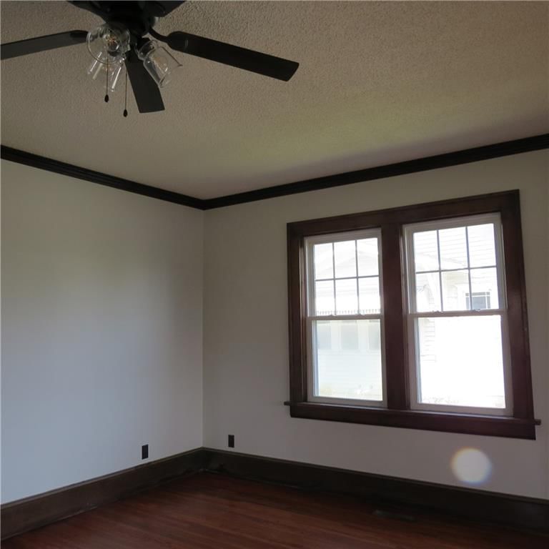 101 E 3rd Street — photo 21