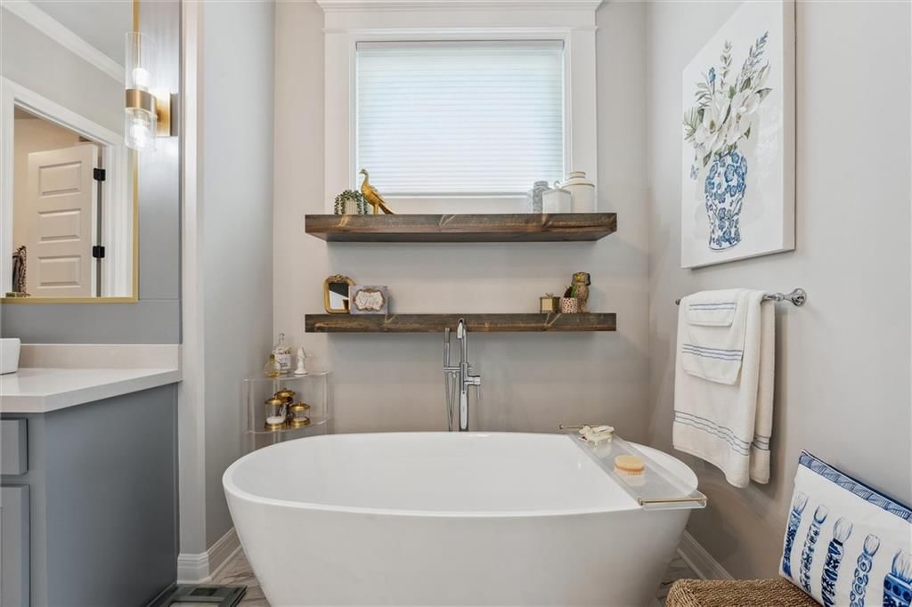 325 Ambersham Drive — photo 28