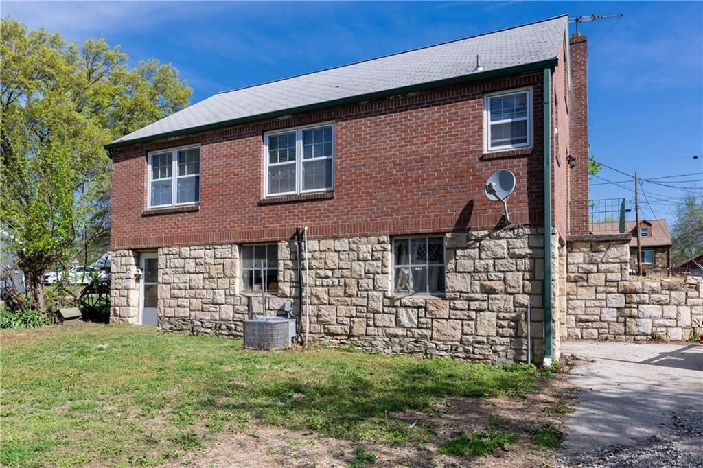 5307 Yecker Avenue — photo 23