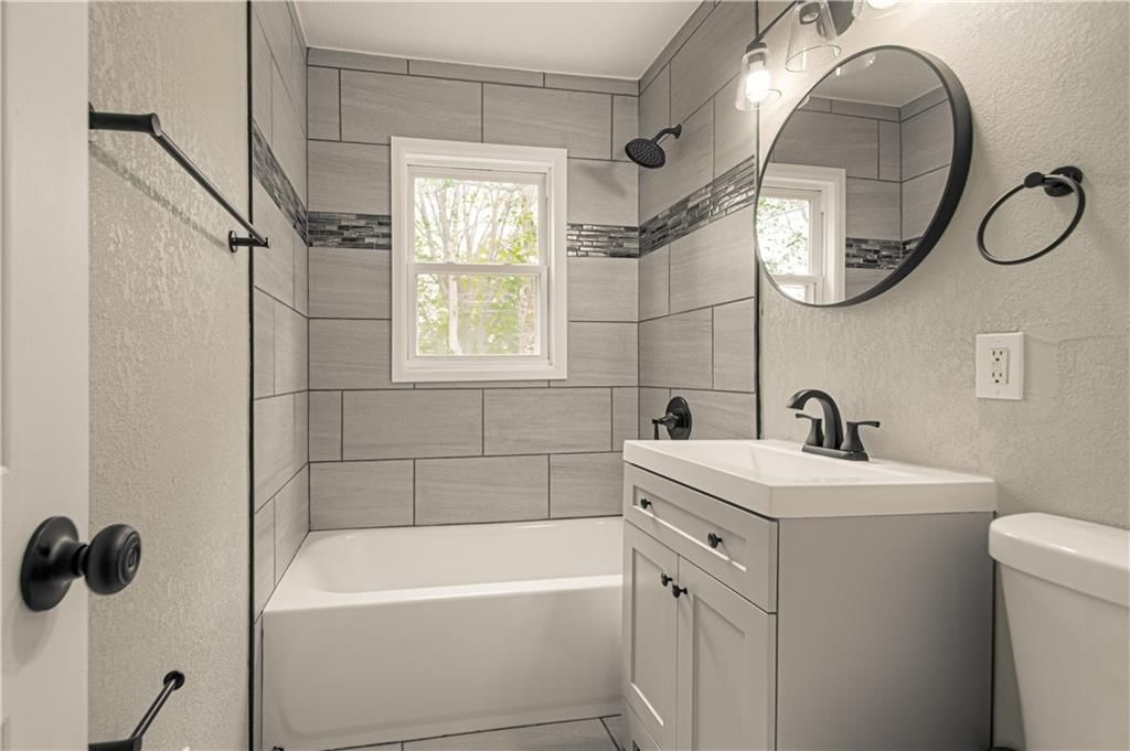 10015 Wheeling Avenue — photo 24