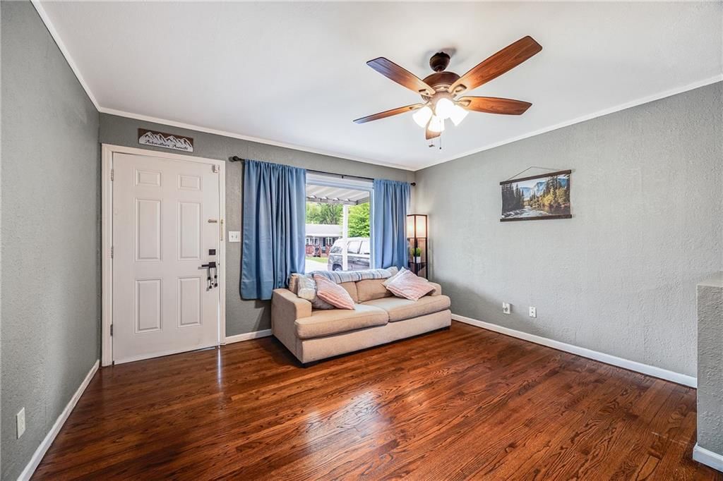 501 N Westwood Drive — photo 7