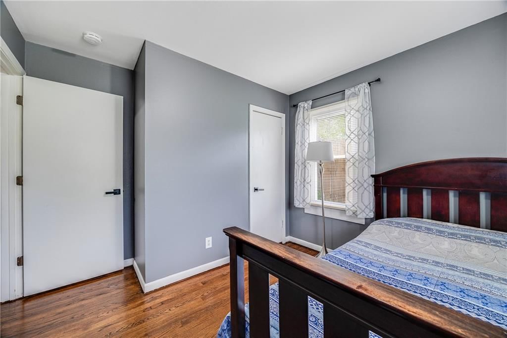 501 N Westwood Drive — photo 18