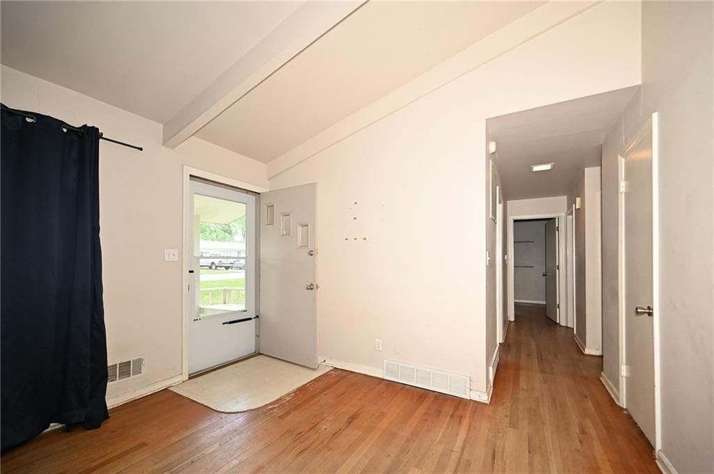 7032 N Coronado Street — photo 8