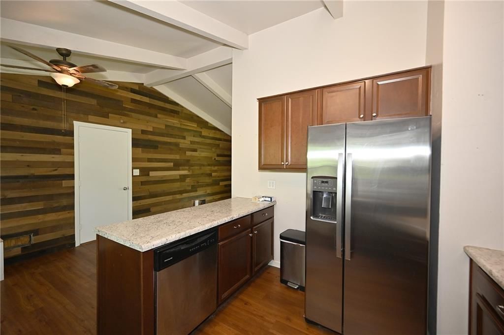 7032 N Coronado Street — photo 11