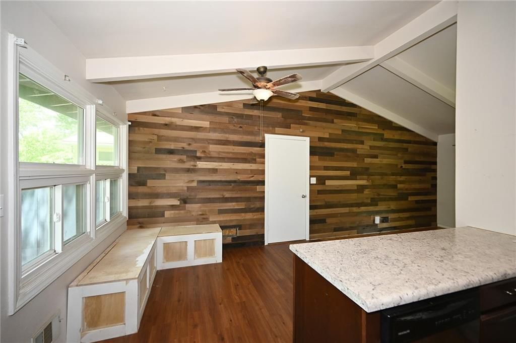 7032 N Coronado Street — photo 15