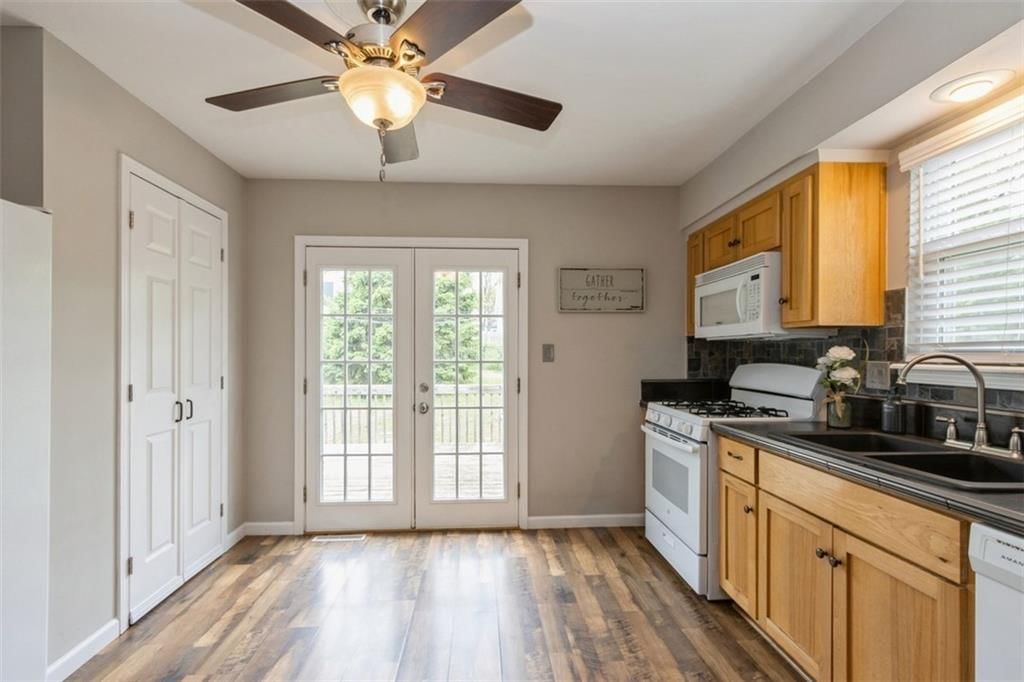 9354 W 48th Terrace — photo 7