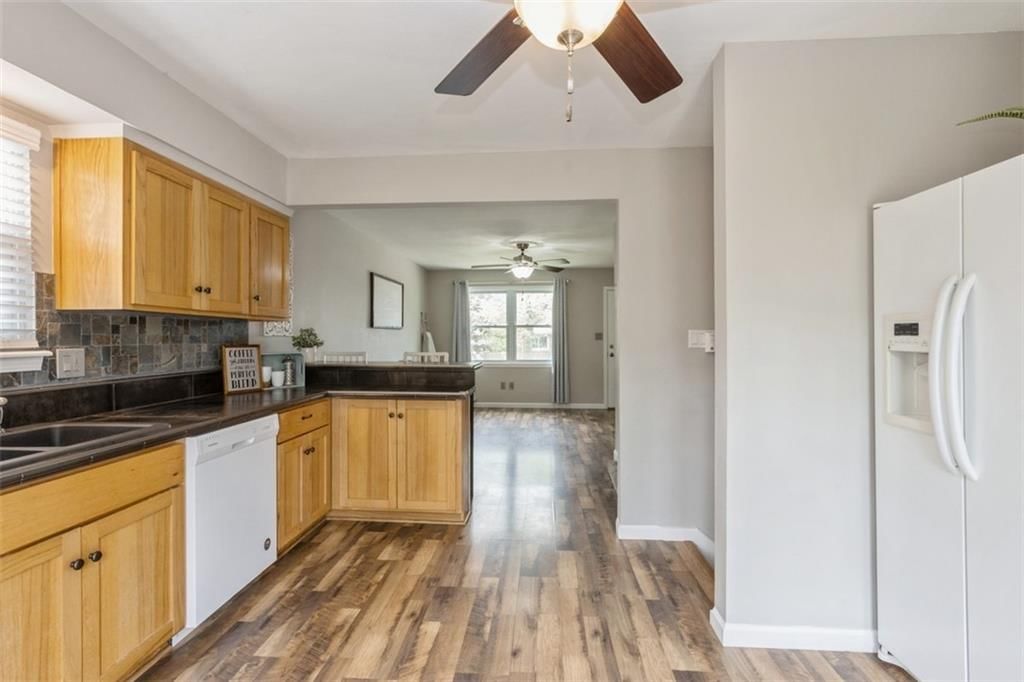 9354 W 48th Terrace — photo 10