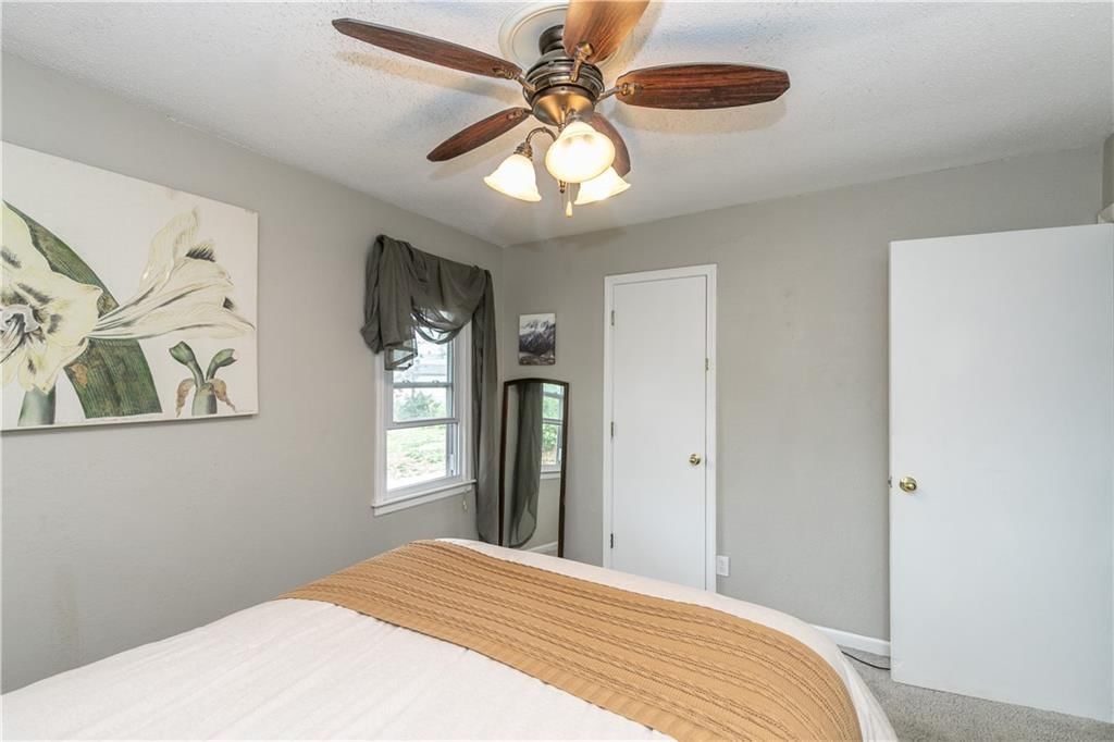 4302 N Quincy Avenue — photo 7