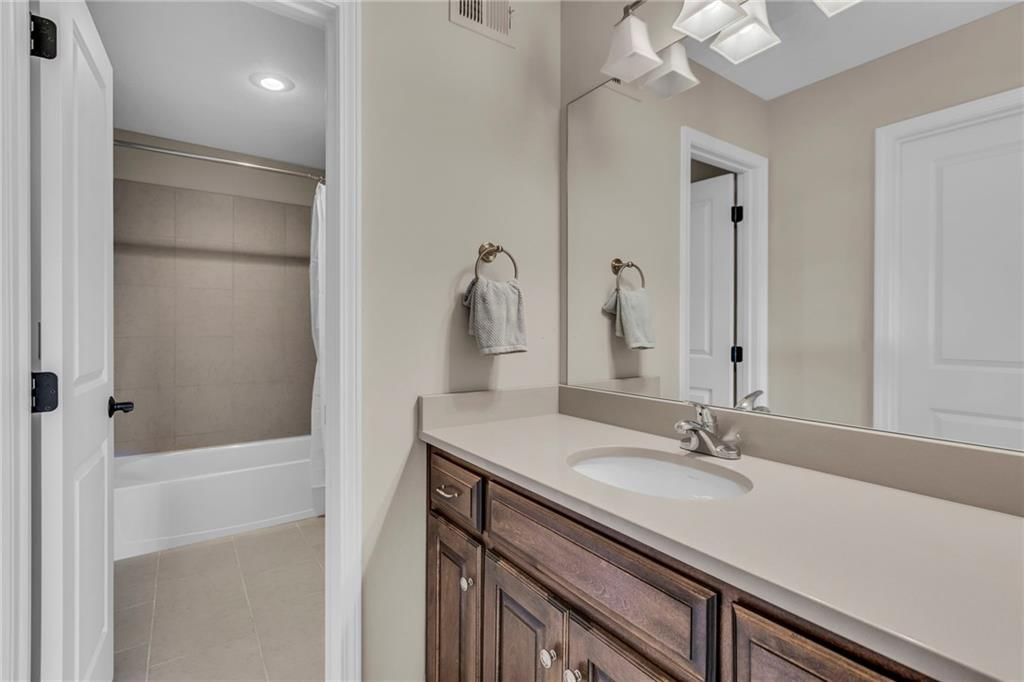 Photo 42 of 59 - 25203 W 97th Terrace