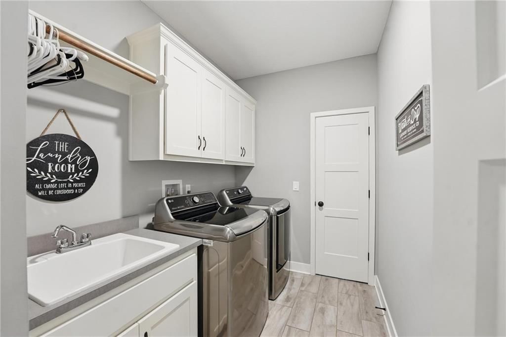 8213 NW 89th Street — photo 26