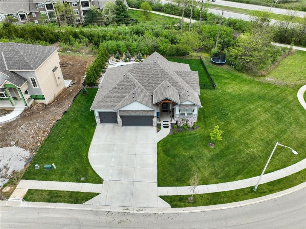 8213 NW 89th Street — photo 54