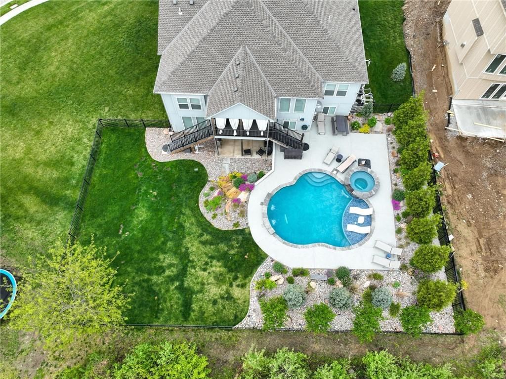 8213 NW 89th Street — photo 62