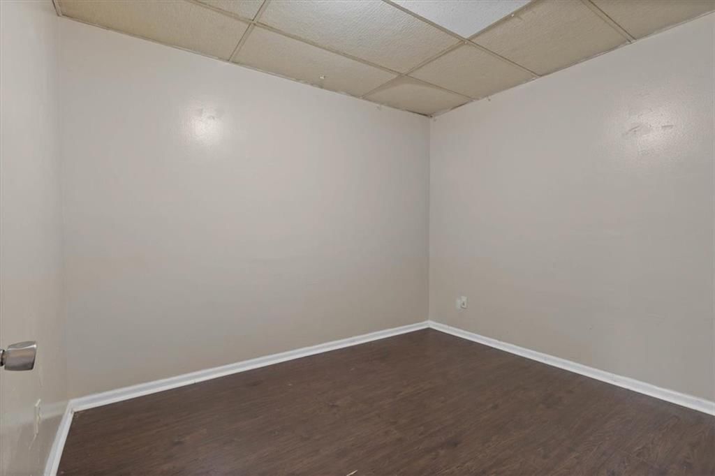 806 N 71st Street — photo 11