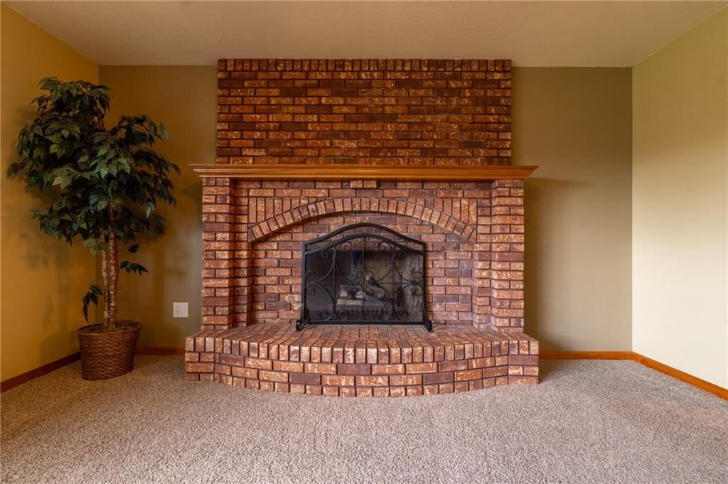 709 W Ogden Street — photo 18