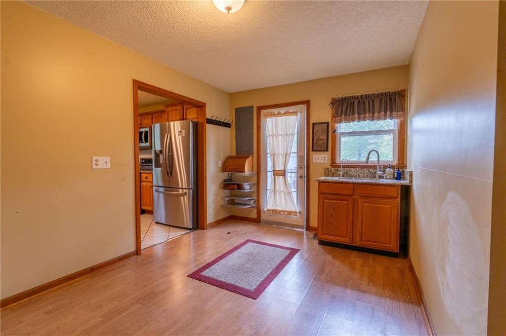 709 W Ogden Street — photo 24