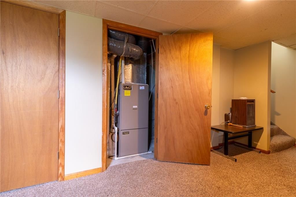 709 W Ogden Street — photo 44