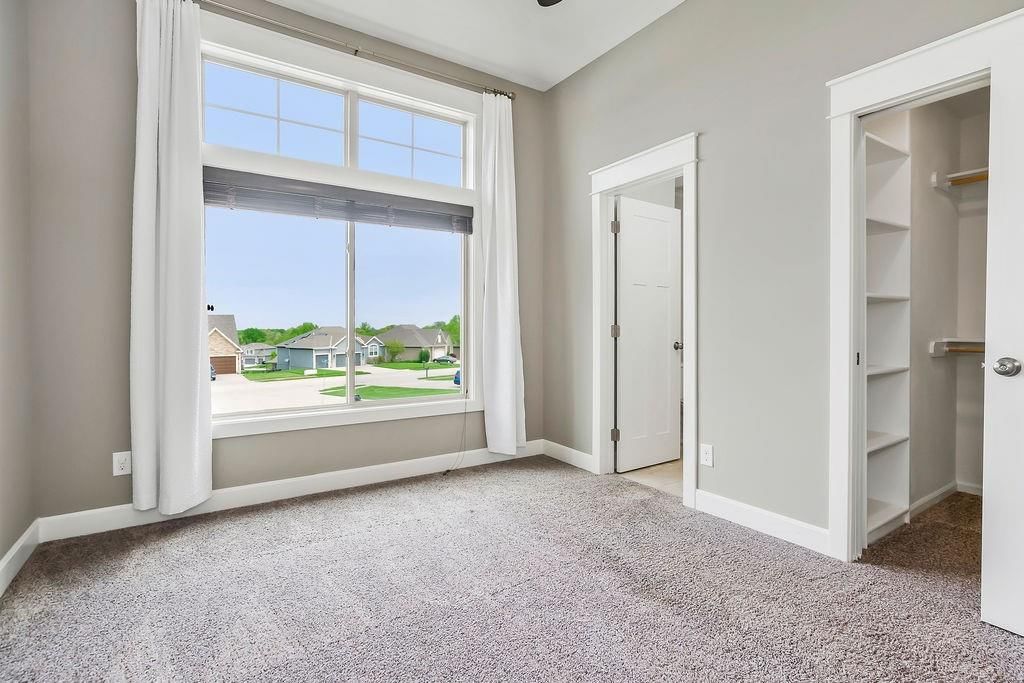 7225 NW Lundergan Court — photo 28