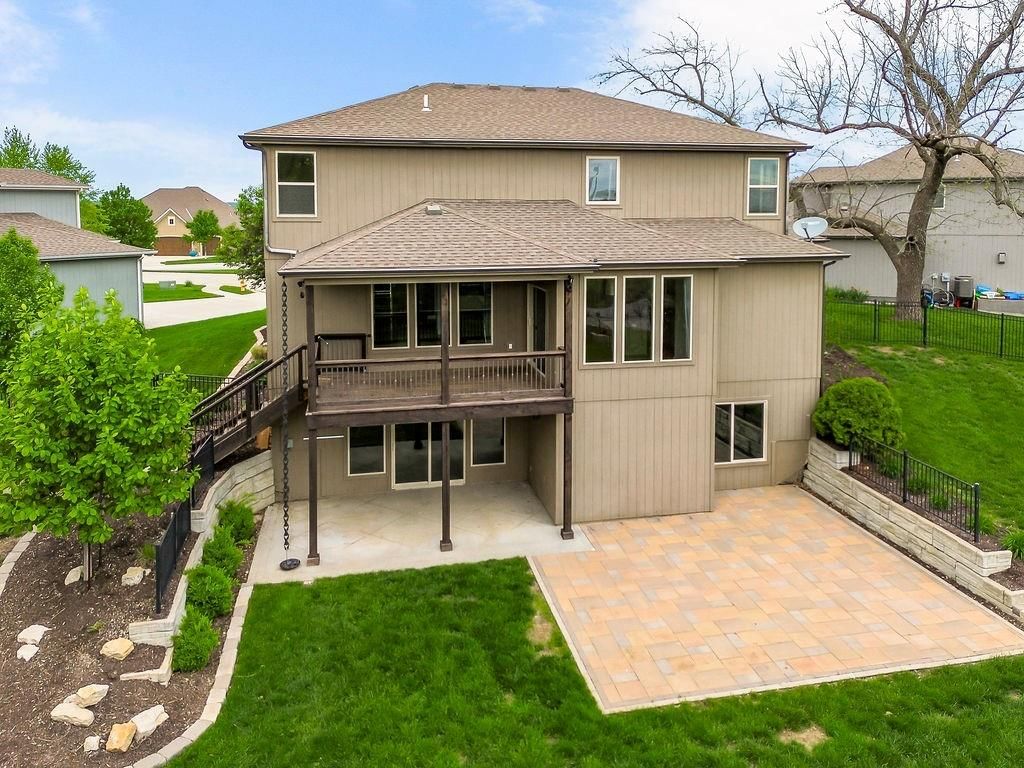 7225 NW Lundergan Court — photo 33