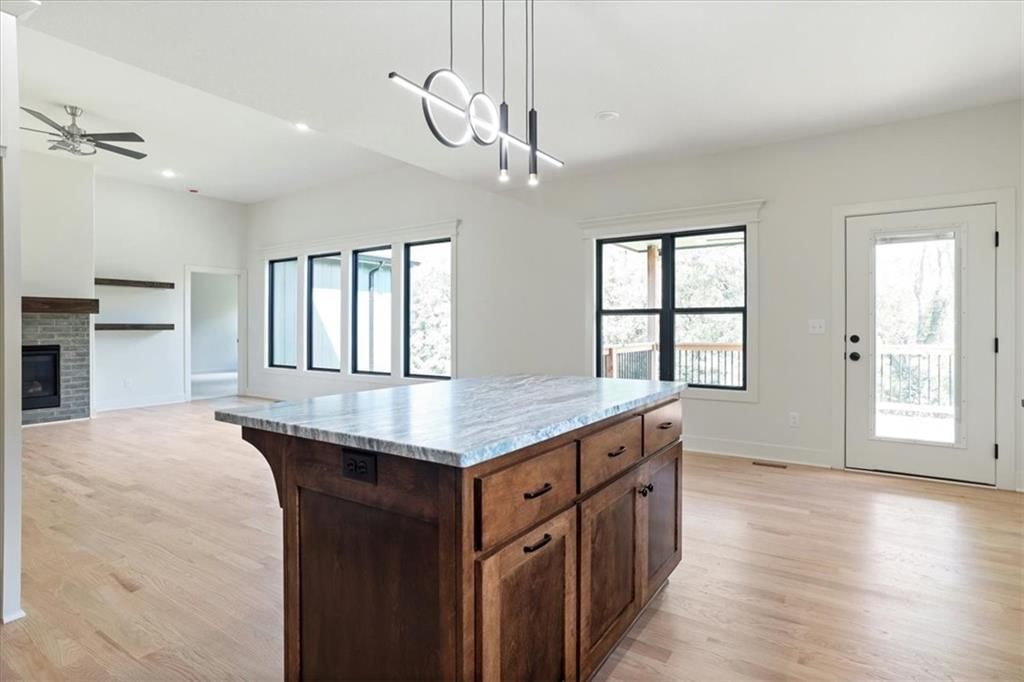 604 Blackhawke Drive — photo 13