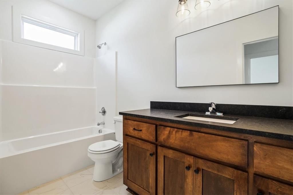 604 Blackhawke Drive — photo 22
