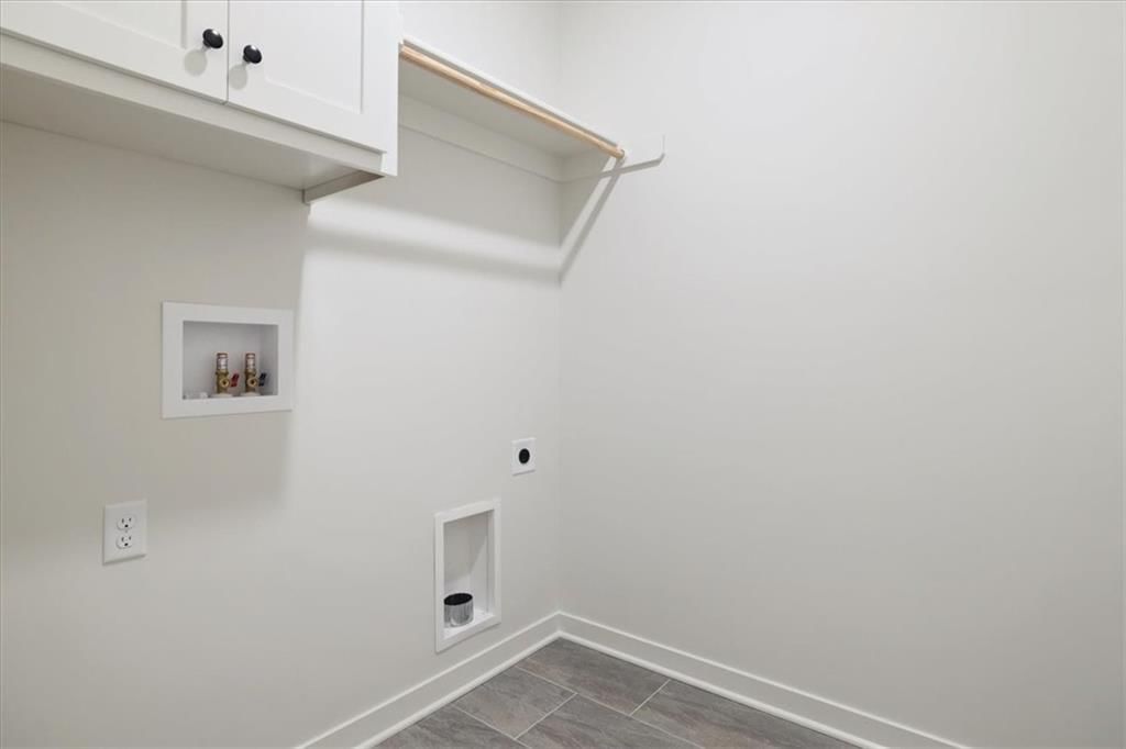 604 Blackhawke Drive — photo 28