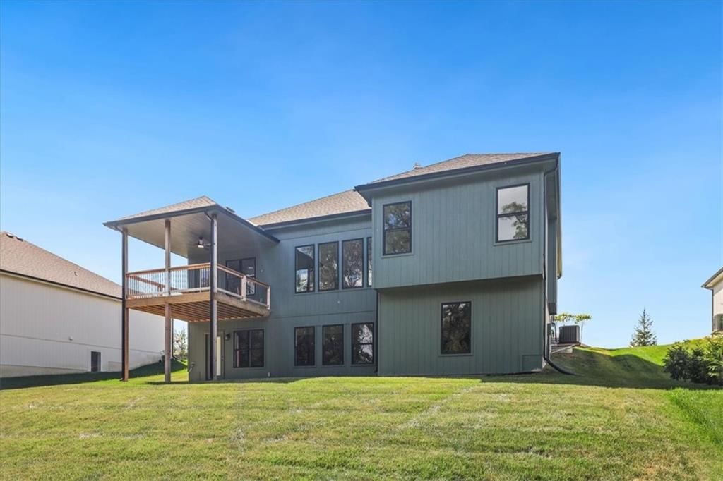 604 Blackhawke Drive — photo 31