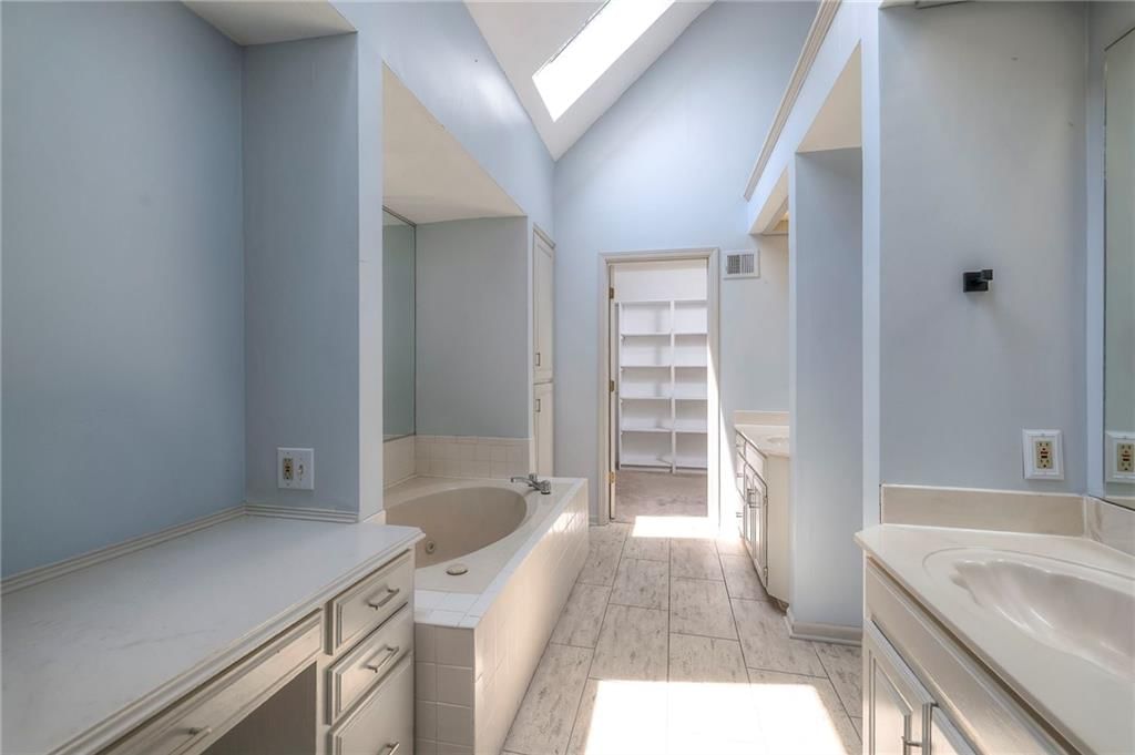 12704 Mohawk Circle — photo 33