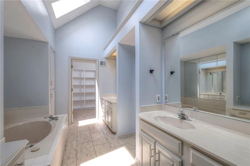 12704 Mohawk Circle — photo 34