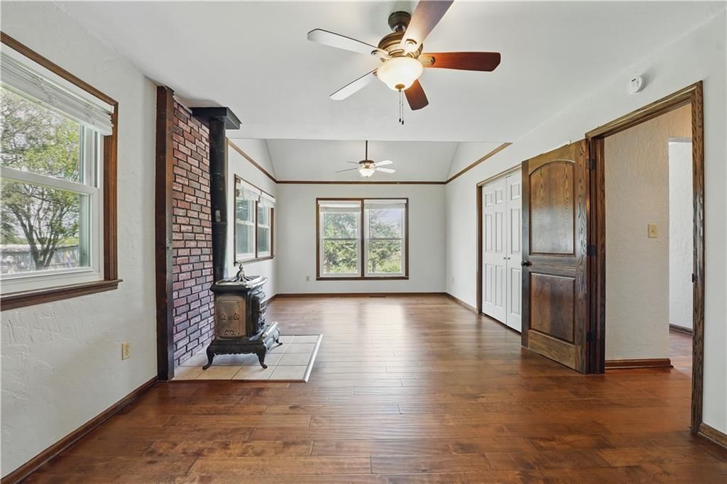 5700 N 123RD Street — photo 35