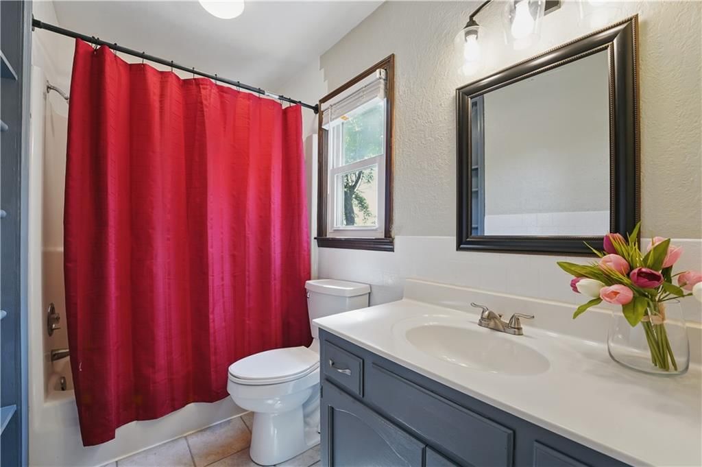 5700 N 123RD Street — photo 37