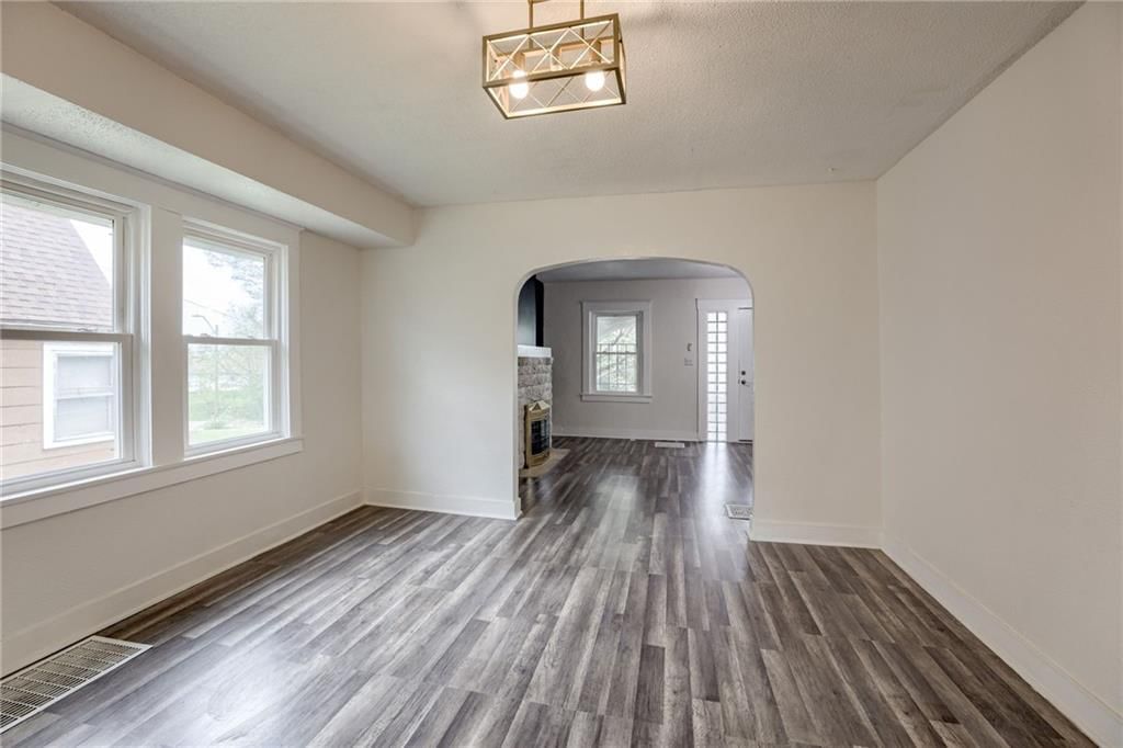 1220 White Avenue — photo 6