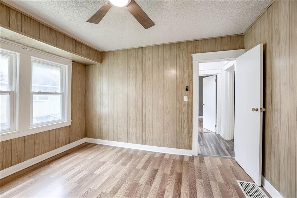 1220 White Avenue — photo 13