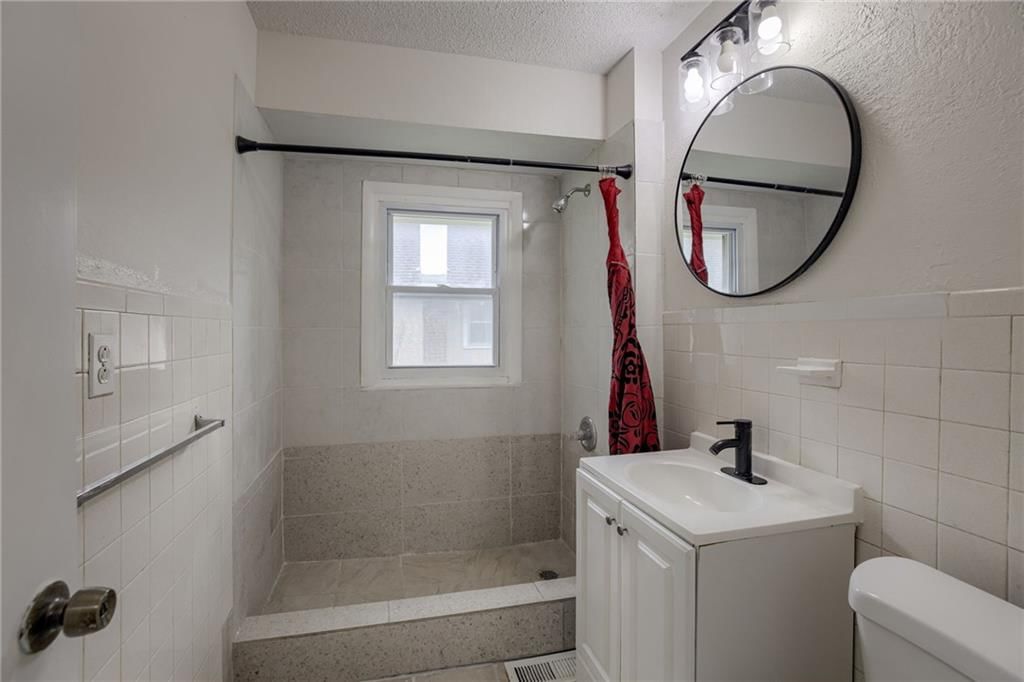 1220 White Avenue — photo 14