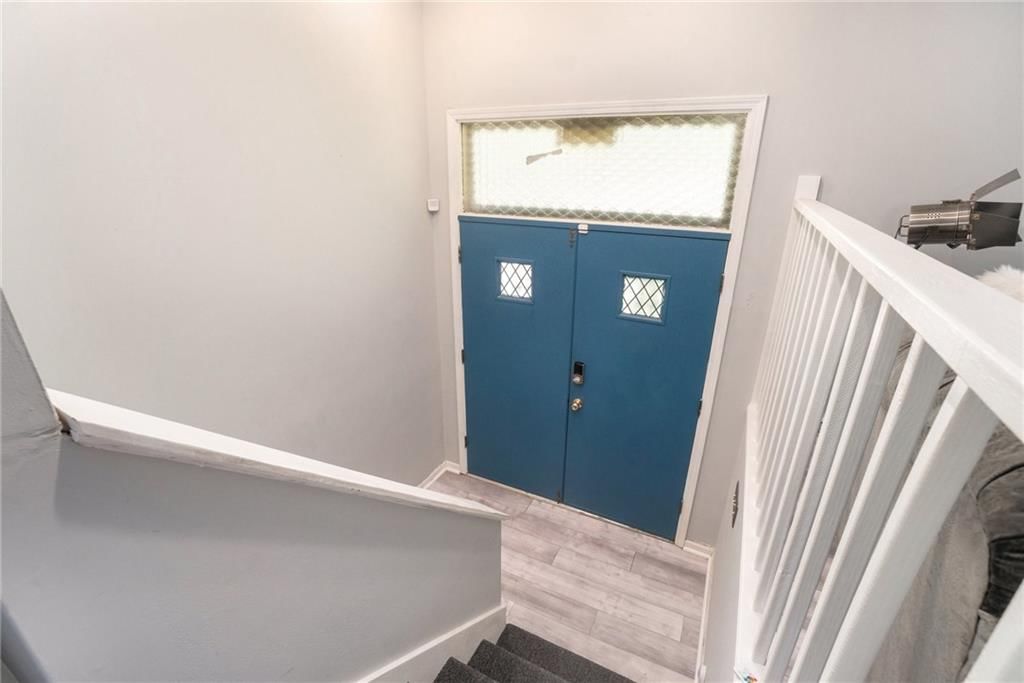Photo 6 of 29 - 2300 N 64th Street