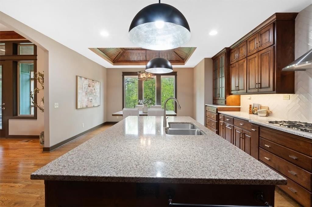 9221 N Overton Avenue — photo 11