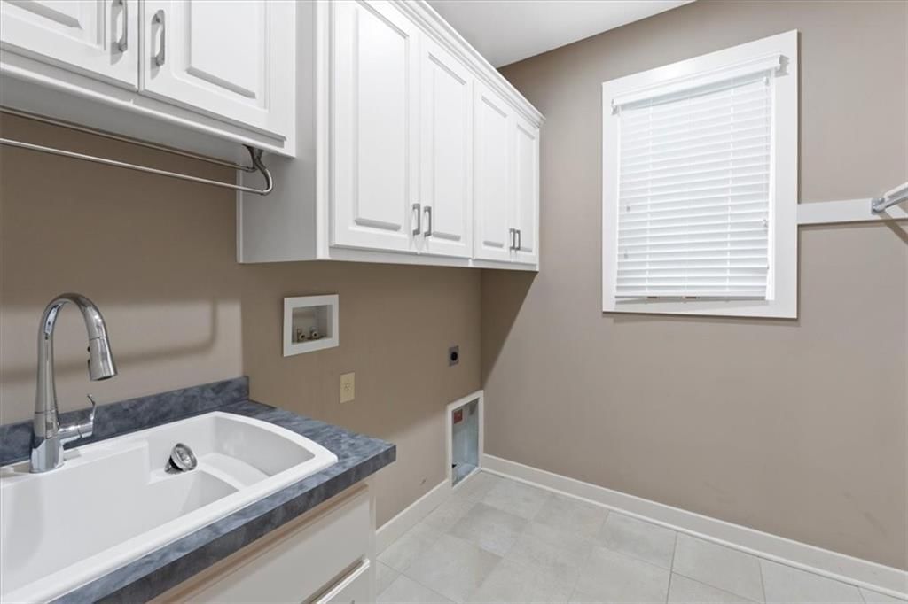 9221 N Overton Avenue — photo 17