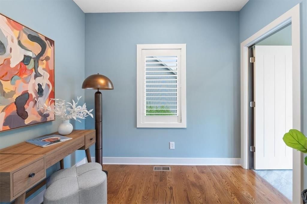 9221 N Overton Avenue — photo 22