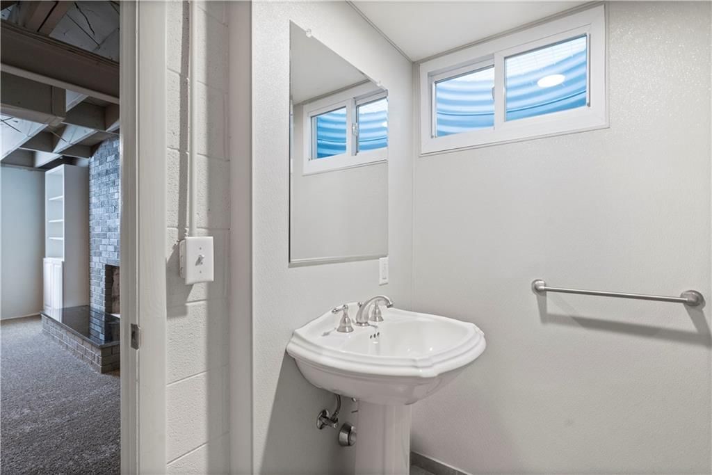 3423 N 61st Street — photo 31