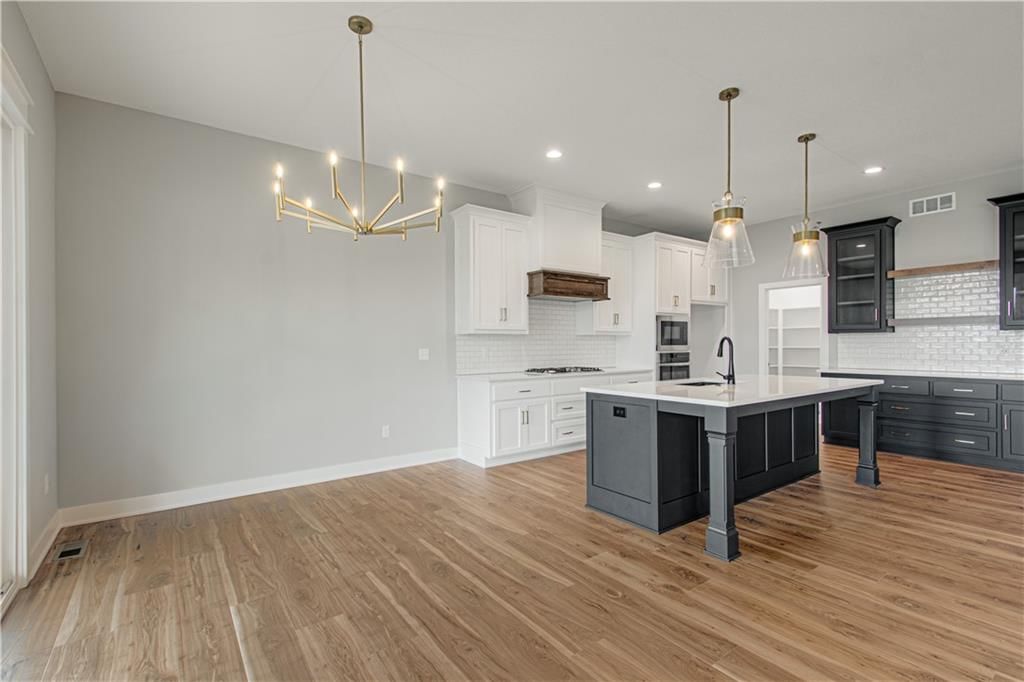 12440 Appaloosa Street — photo 14