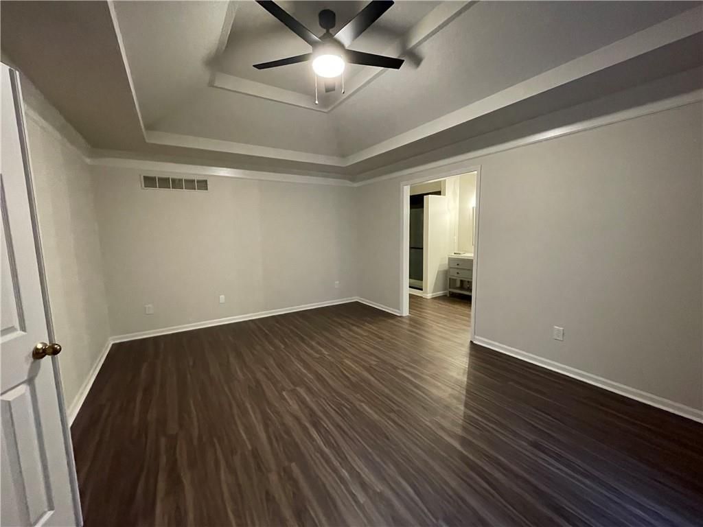 4104 NW 63rd Place — photo 9